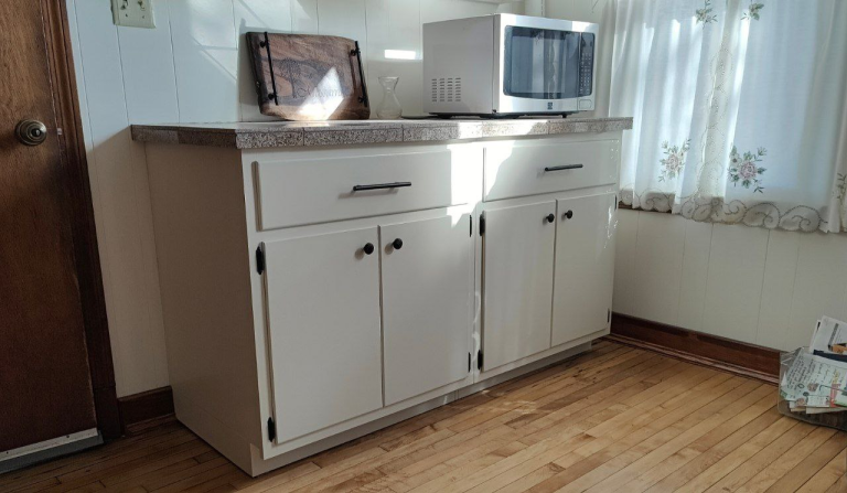 Building kitchen cabinets with limited tools (no table saw) and no prior experience!