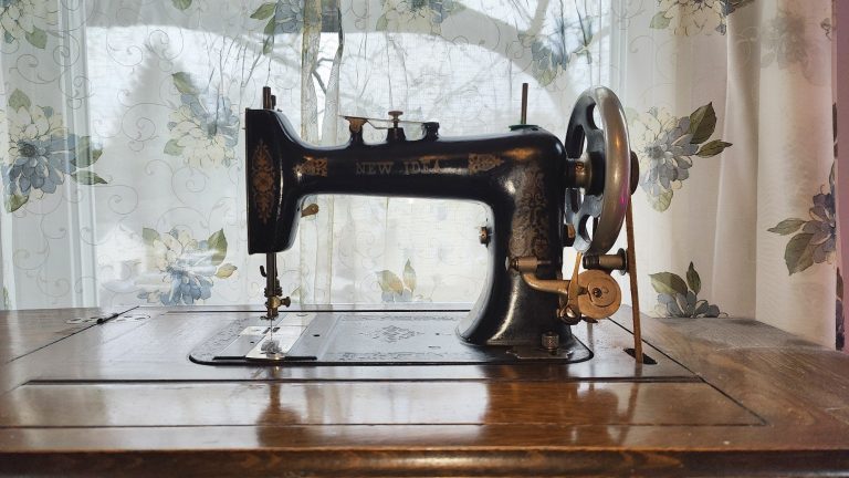 My lovely collection of antique and vintage sewing machines!
